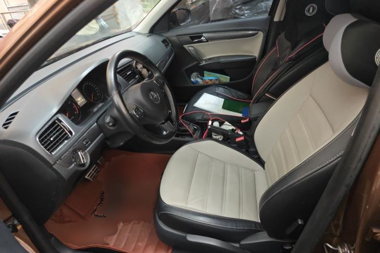Used Volkswagen Cross Lavida 2014 1.4TSI DSG Left Front Seat