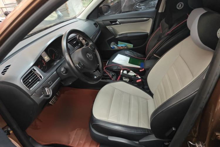 Used Volkswagen Cross Lavida 2014 1.4TSI DSG Left Front Seat