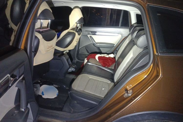 Used Volkswagen Cross Lavida 2014 1.6L Automatic Left Rear Seat