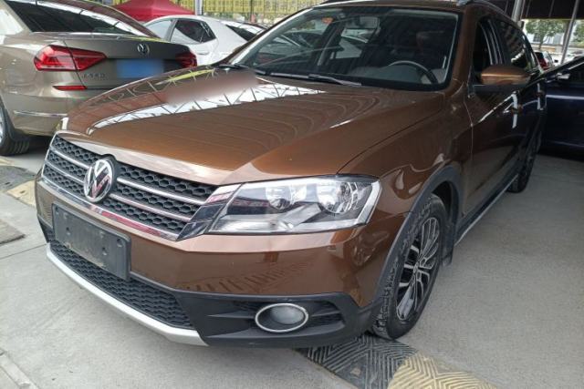 Used Volkswagen Cross Lavida 2014 1.4TSI DSG