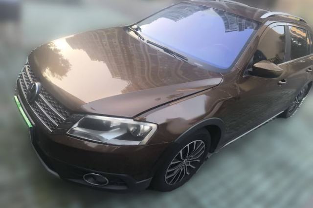 Used Volkswagen Cross Lavida 2014 1.6L Automatic
