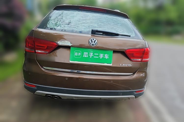 Used Volkswagen Cross Lavida 2014 1.4TSI DSG Rear