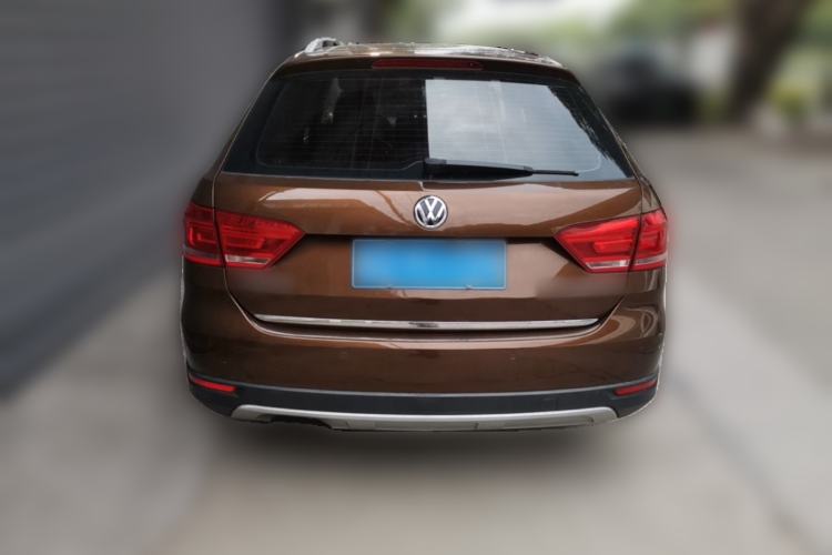 Used Volkswagen Cross Lavida 2014 1.4TSI DSG Rear