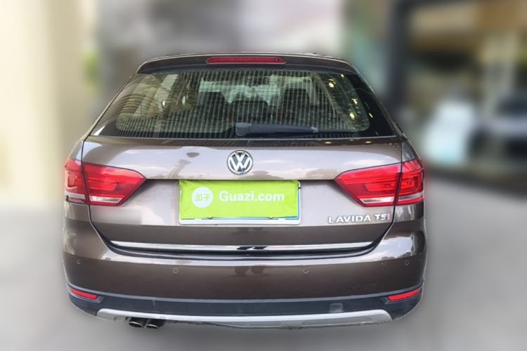 Used Volkswagen Cross Lavida 2014 1.4TSI DSG Rear