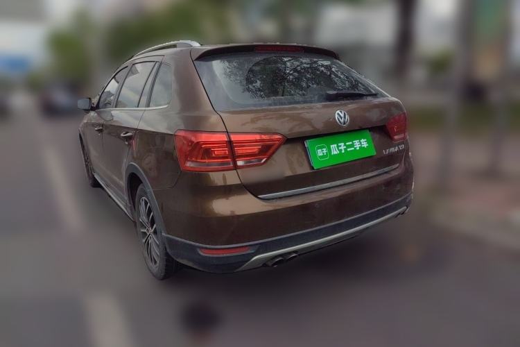 Used Volkswagen Cross Lavida 2014 1.4TSI DSG Rear Left 45 Deg