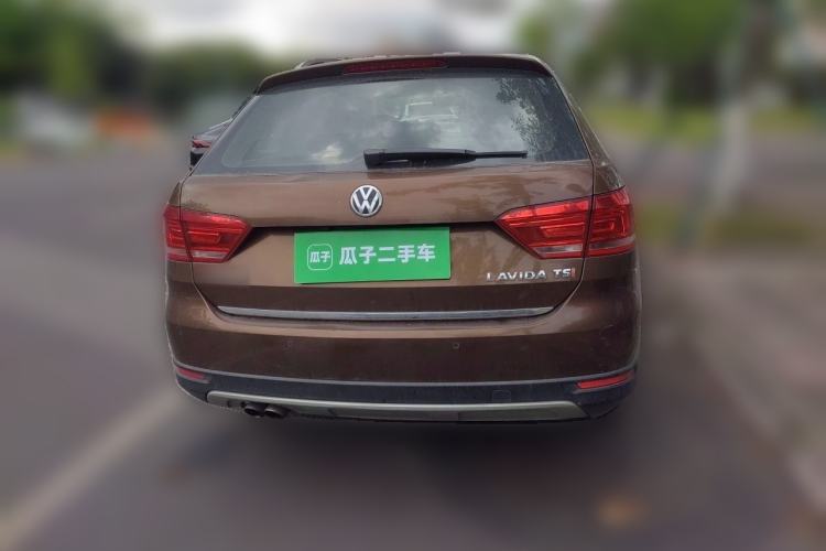 Used Volkswagen Cross Lavida 2014 1.4TSI DSG Rear