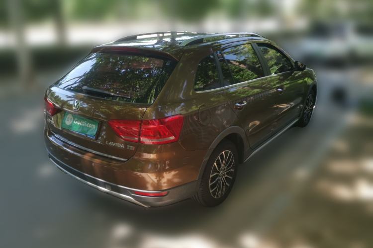Used Volkswagen Cross Lavida 2014 1.4TSI DSG Rear Right 45 Deg