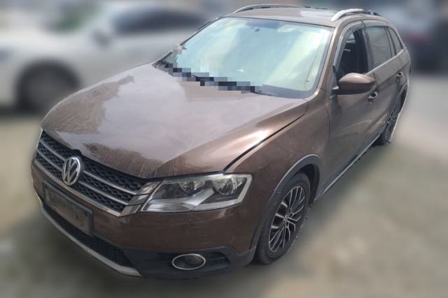 Used Volkswagen Cross Lavida 2014 1.6L Automatic