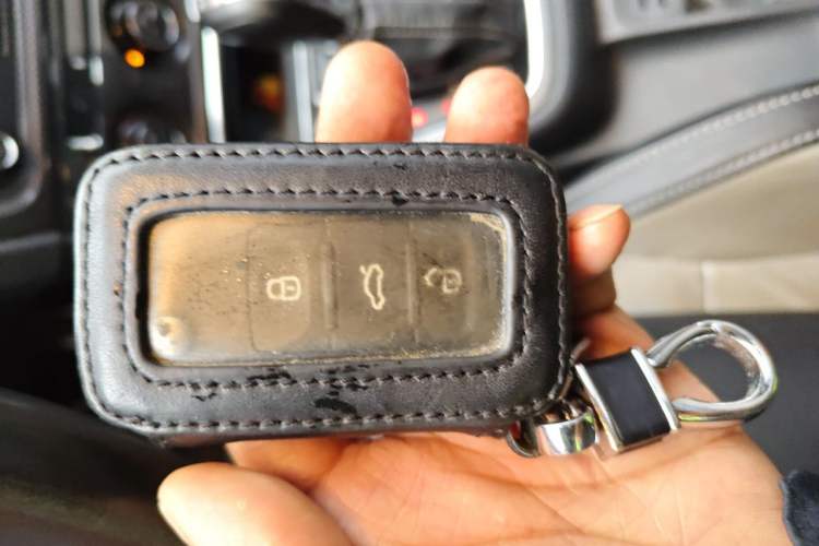 Used Volkswagen Cross Lavida 2014 1.4TSI DSG Vehicle Key