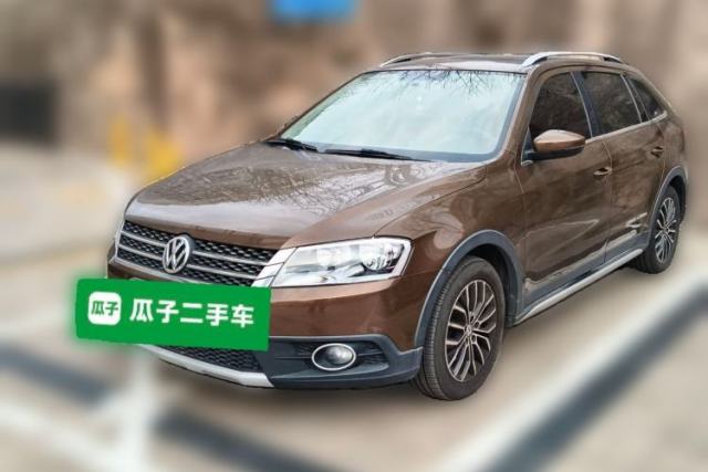 Used Volkswagen Cross Lavida 2014 1.4TSI DSG