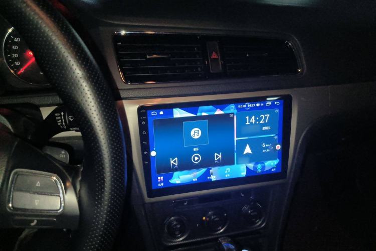 Used Volkswagen Cross Lavida 2014 1.4TSI DSG Audio And AC Panel