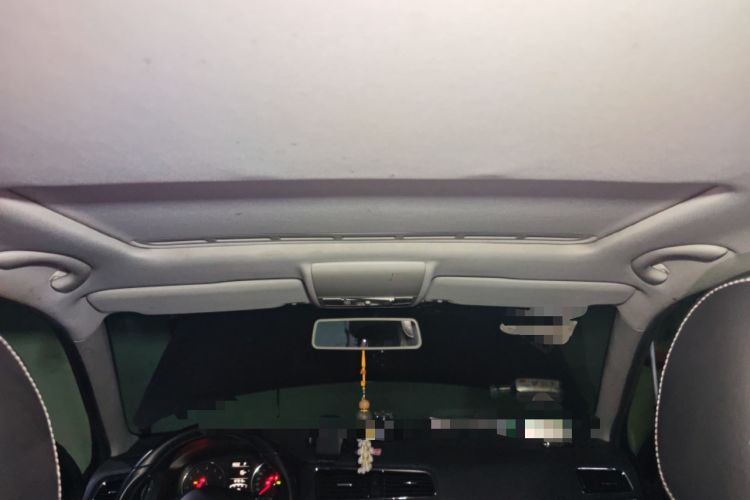 Used Volkswagen Cross Lavida 2014 1.4TSI DSG Headliner
