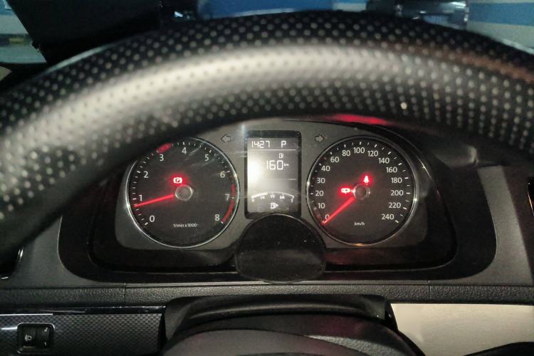 Used Volkswagen Cross Lavida 2014 1.4TSI DSG Instrument Cluster