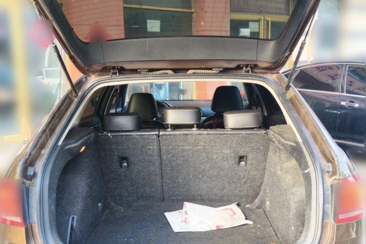 Used Volkswagen Cross Lavida 2014 1.4TSI DSG Trunk