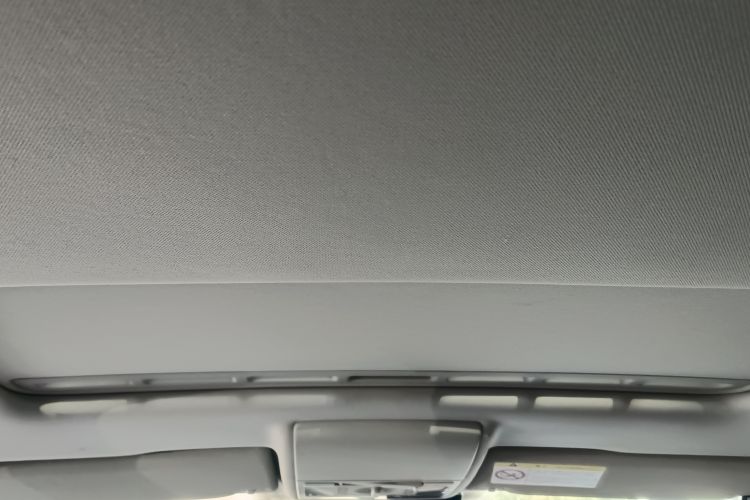 Used Volkswagen Cross Lavida 2014 1.4TSI DSG Headliner