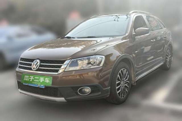 Used Volkswagen Cross Lavida 2014 1.4TSI DSG
