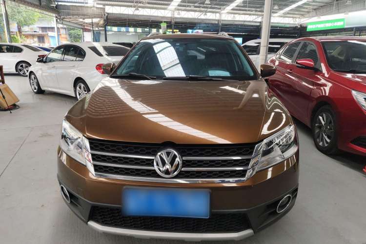 Used Volkswagen Cross Lavida 2014 1.4TSI DSG Front