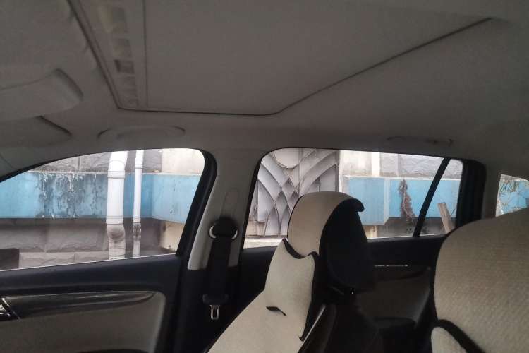 Used Volkswagen Cross Lavida 2014 1.4TSI DSG Headliner