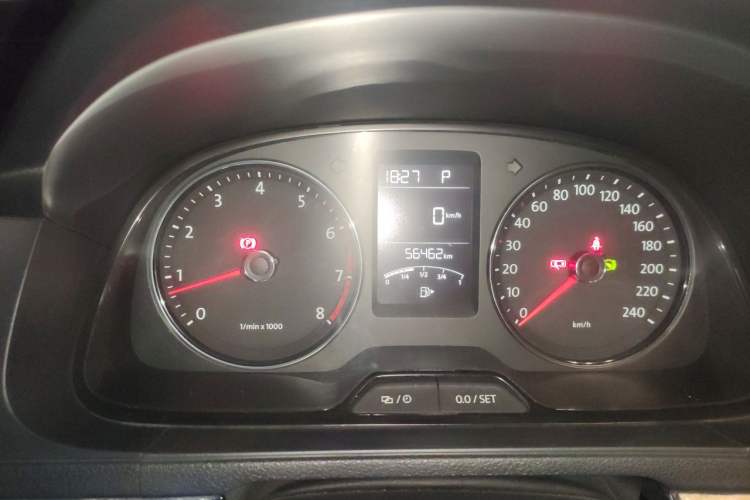 Used Volkswagen Cross Lavida 2014 1.4TSI DSG Instrument Cluster