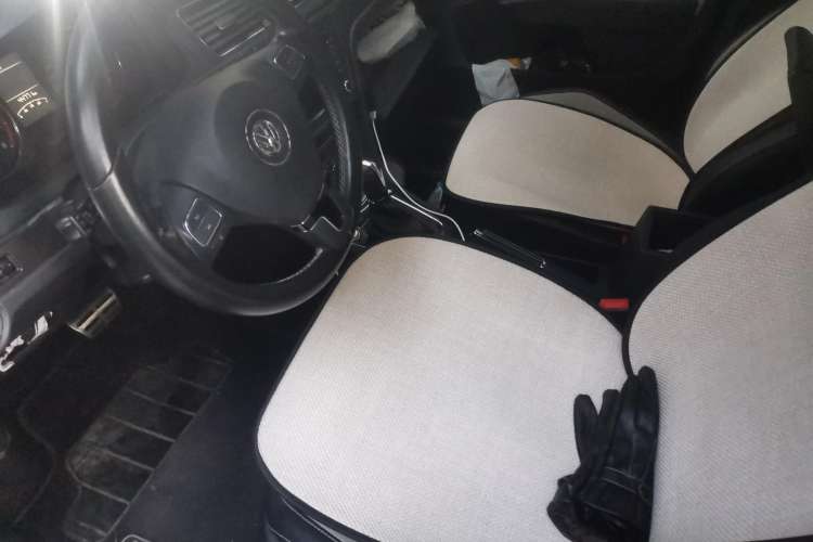 Used Volkswagen Cross Lavida 2014 1.4TSI DSG Left Front Seat