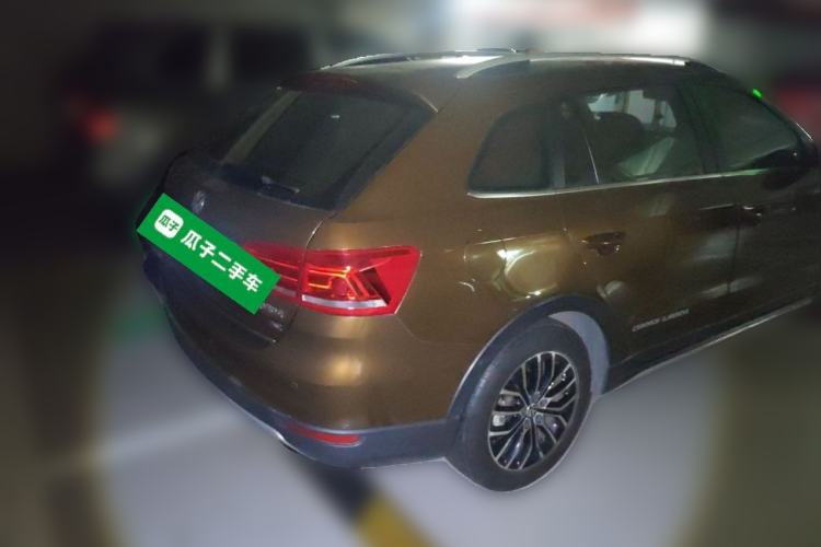 Used Volkswagen Cross Lavida 2014 1.4TSI DSG Rear Right 45 Deg