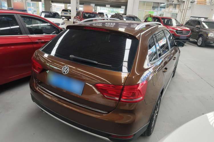Used Volkswagen Cross Lavida 2014 1.4TSI DSG Rear Right 45 Deg