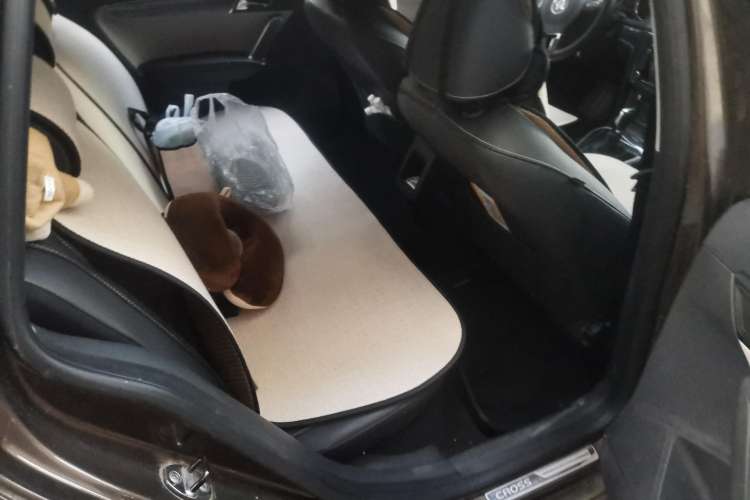 Used Volkswagen Cross Lavida 2014 1.4TSI DSG Right Rear Seat