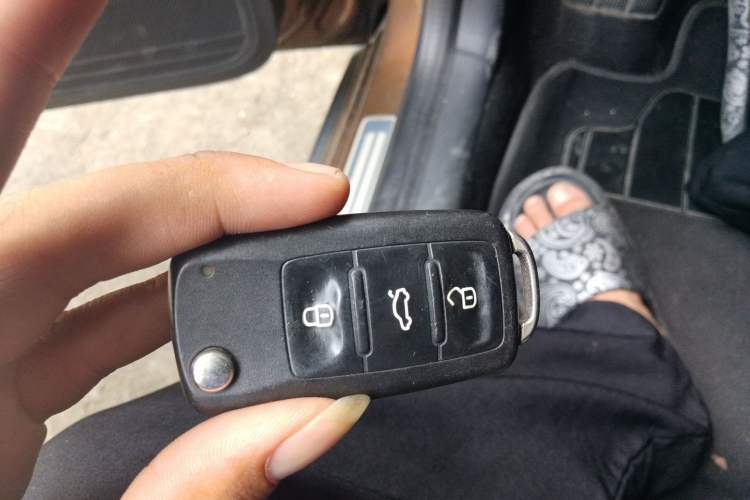 Used Volkswagen Cross Lavida 2014 1.4TSI DSG Vehicle Key