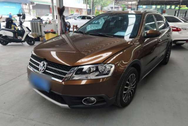 Used Volkswagen Cross Lavida 2014 1.4TSI DSG