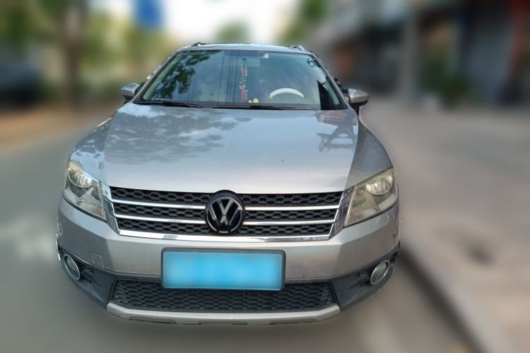 Used Volkswagen Cross Lavida 2014 1.4TSI DSG Front