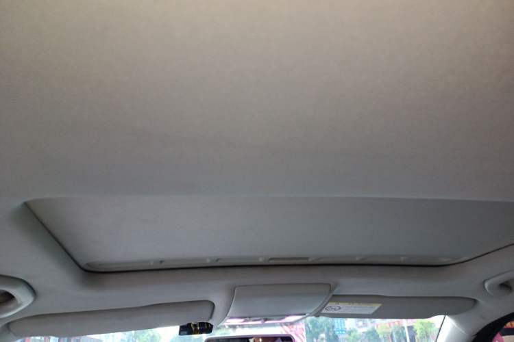 Used Volkswagen Cross Lavida 2014 1.4TSI DSG Headliner