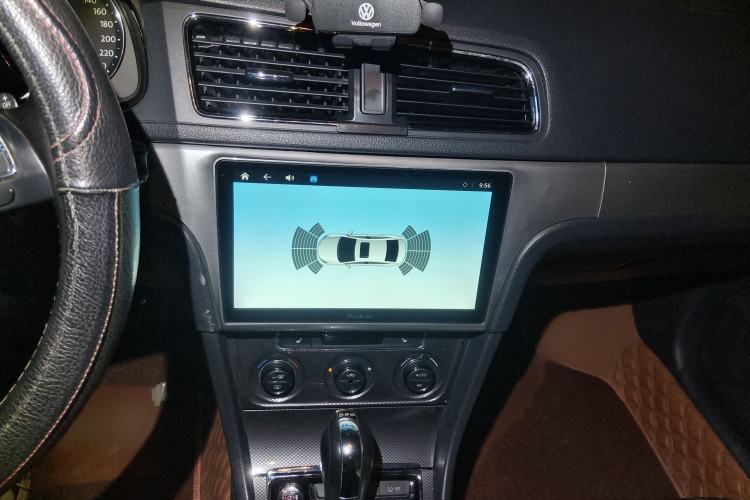 Used Volkswagen Cross Lavida 2014 1.4TSI DSG Audio And AC Panel