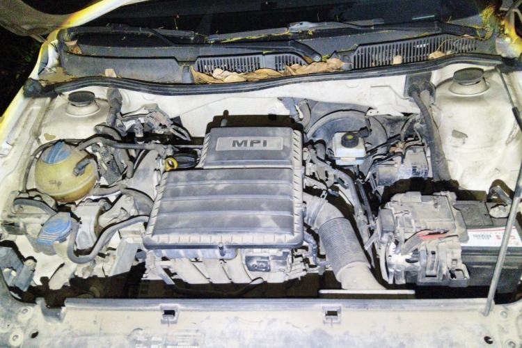 Used Volkswagen Cross Lavida 2014 1.6L Automatic Engine Bay