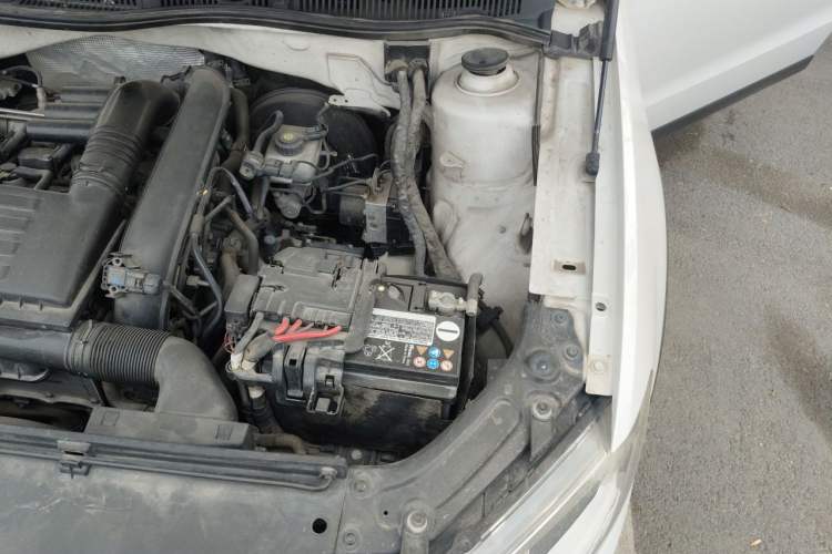 Used Volkswagen Cross Lavida 2014 1.4TSI DSG Engine Bay Left