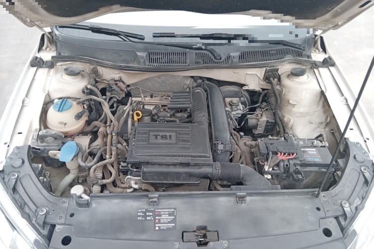 Used Volkswagen Cross Lavida 2014 1.4TSI DSG Engine Bay