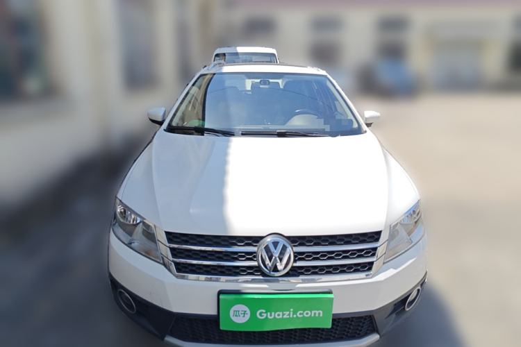 Used Volkswagen Cross Lavida 2014 1.6L Automatic Exterior 1
