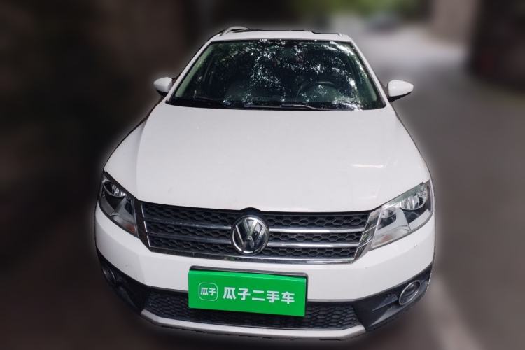 Used Volkswagen Cross Lavida 2014 1.4TSI DSG Front