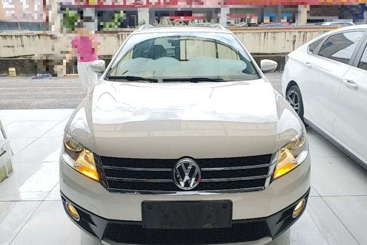 Used Volkswagen Cross Lavida 2014 1.4TSI DSG Front