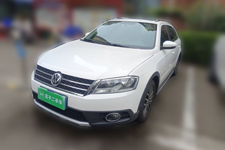 Used Volkswagen Cross Lavida 2014 1.4TSI DSG Guazi used car, China used car export, Used car for sale, Used  cars, Cheapest cars for sale