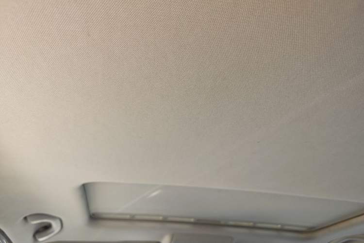 Used Volkswagen Cross Lavida 2014 1.4TSI DSG Headliner