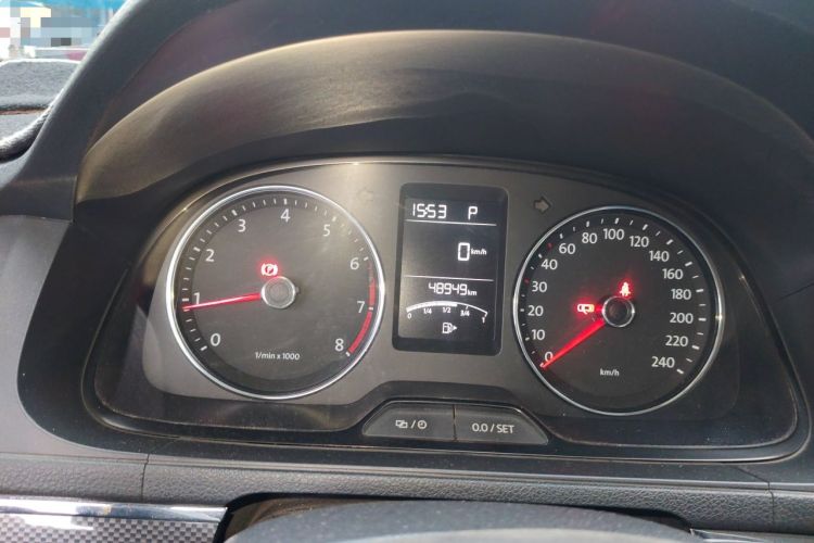 Used Volkswagen Cross Lavida 2014 1.6L Automatic Instrument Cluster