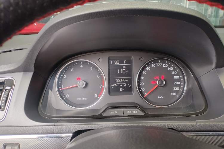 Used Volkswagen Cross Lavida 2014 1.4TSI DSG Instrument Cluster