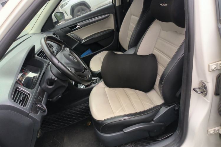 Used Volkswagen Cross Lavida 2014 1.4TSI DSG Left Front Seat