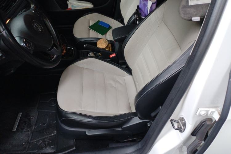 Used Volkswagen Cross Lavida 2014 1.4TSI DSG Left Front Seat