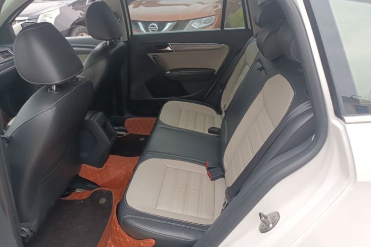 Used Volkswagen Cross Lavida 2014 1.4TSI DSG Left Rear Seat