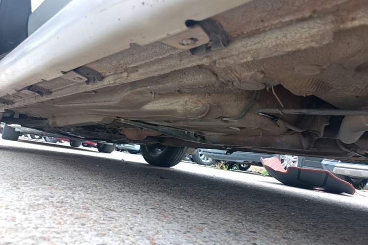 Used Volkswagen Cross Lavida 2014 1.4TSI DSG Left Side Sill