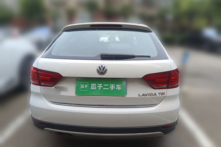 Used Volkswagen Cross Lavida 2014 1.4TSI DSG Rear