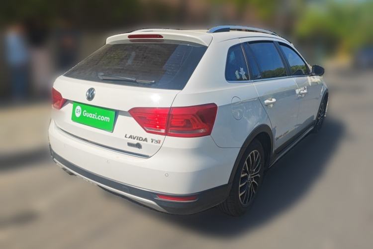 Used Volkswagen Cross Lavida 2014 1.4TSI DSG Rear Right 45 Deg