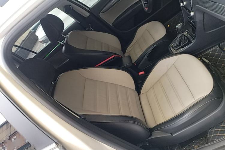 Used Volkswagen Cross Lavida 2014 1.4TSI DSG Right Front Seat