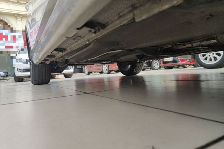 Used Volkswagen Cross Lavida 2014 1.6L Automatic Right Side Sill